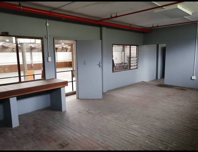 5,970M² FACTORY TO LET IN CLIFFDALE